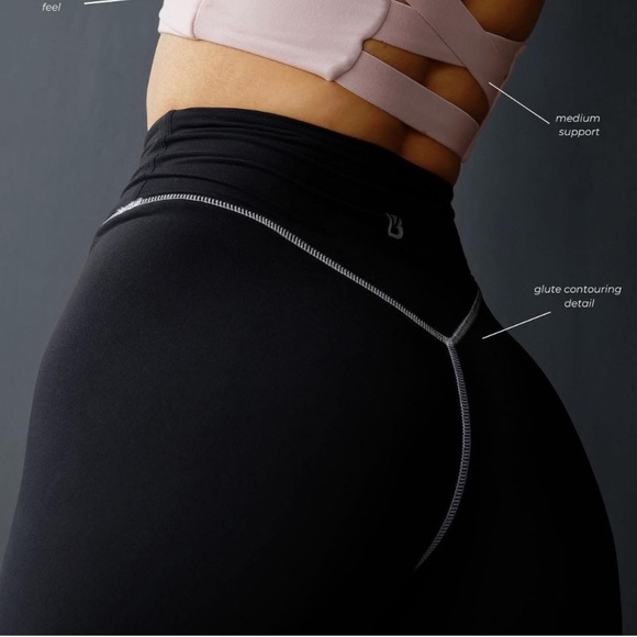 BuffBunny Onyx Black White Contrast Samba High-Waisted Leggings Size Small - Picture 3 of 11